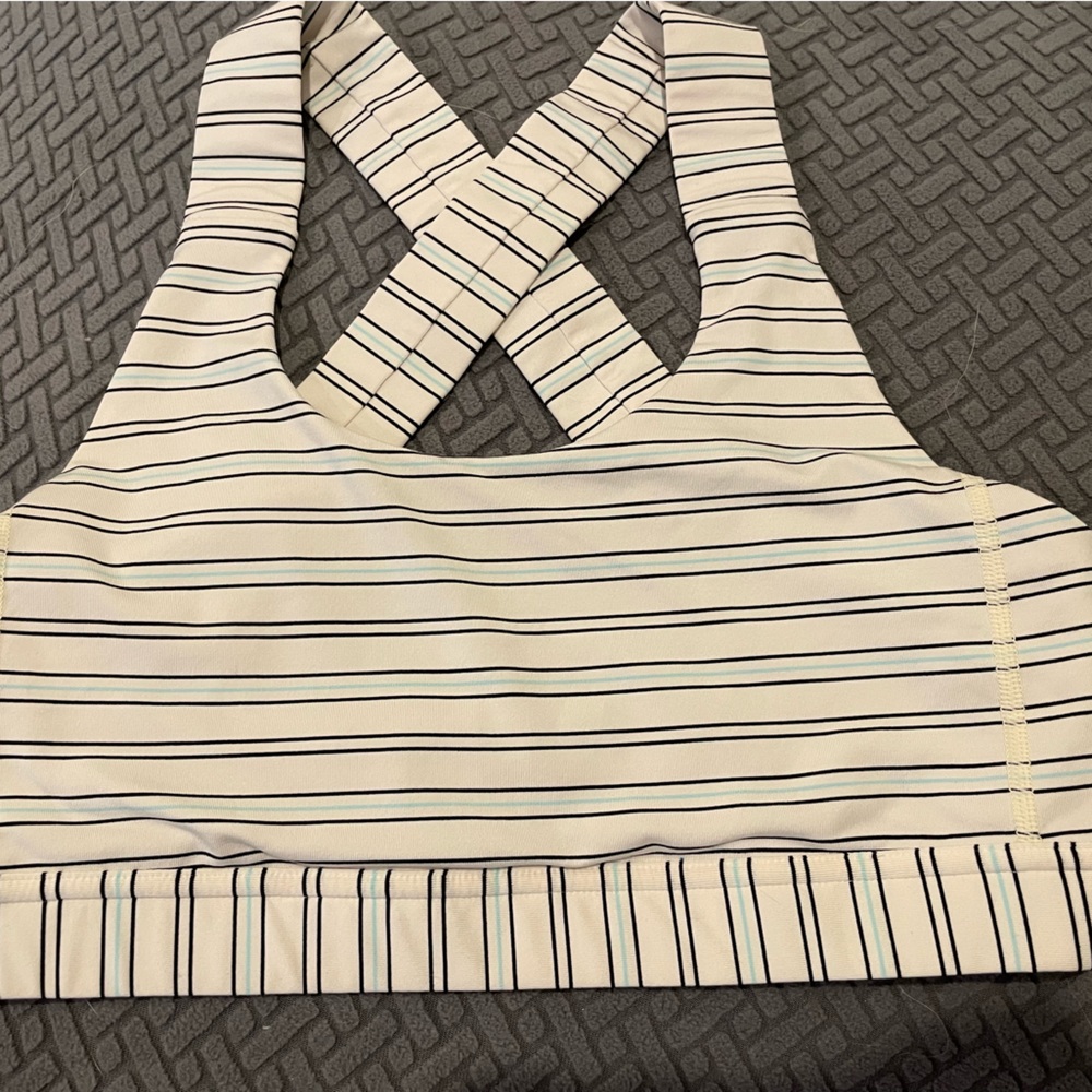Lululemon Sports Bra Size 8